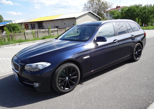 BMW Seria 5 cena 68000 przebieg: 248000, rok produkcji 2012 z Skierniewice małe 562